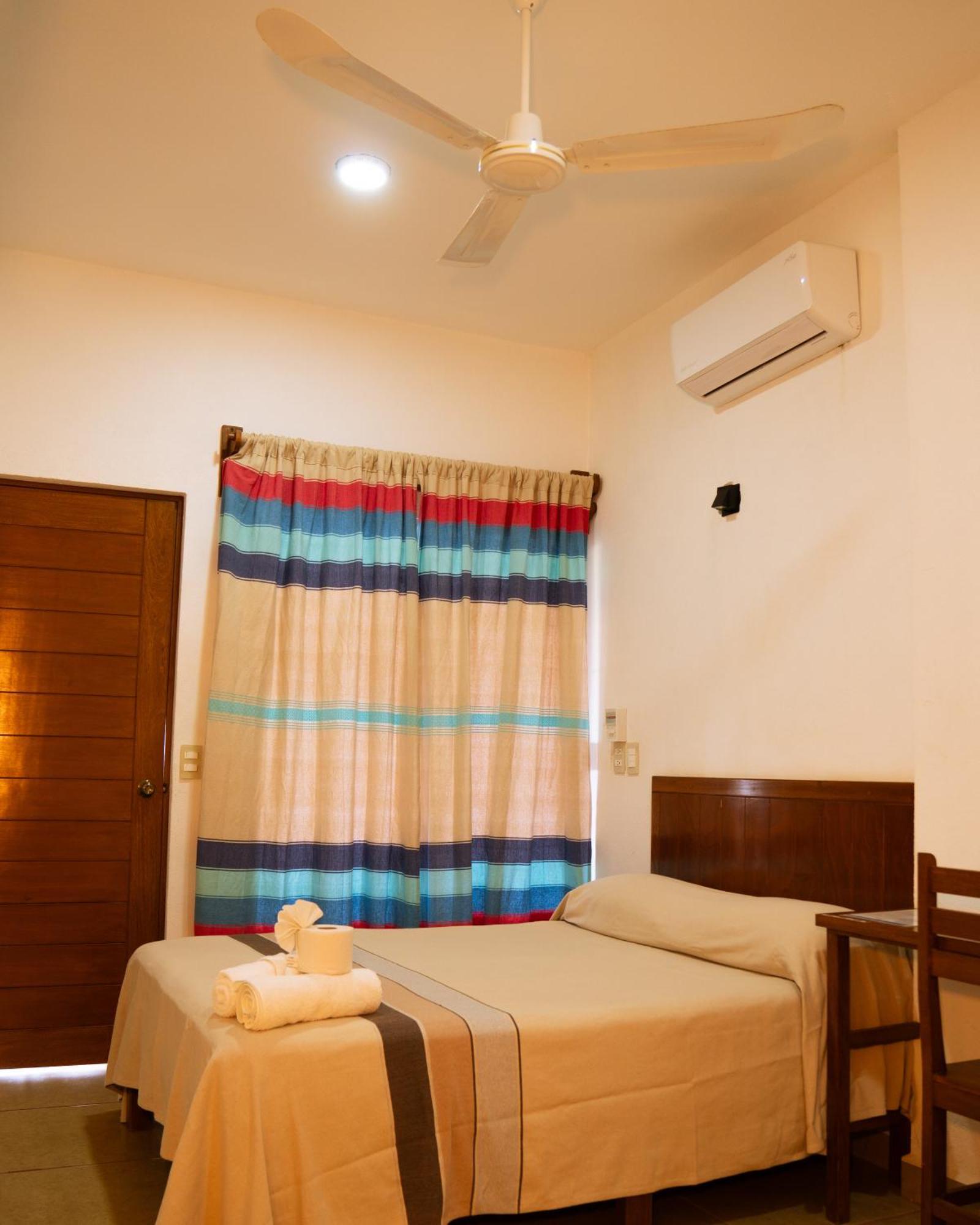 Hotel Vidamar ปูแอร์โตเอสกอนดิโด ภายนอก รูปภาพ